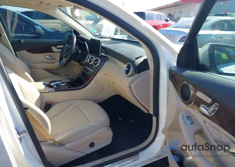 2018 Mercedes-Benz Glc 300 z USA, uszkodzony, nr VIN WDC0G4JBXJV040071